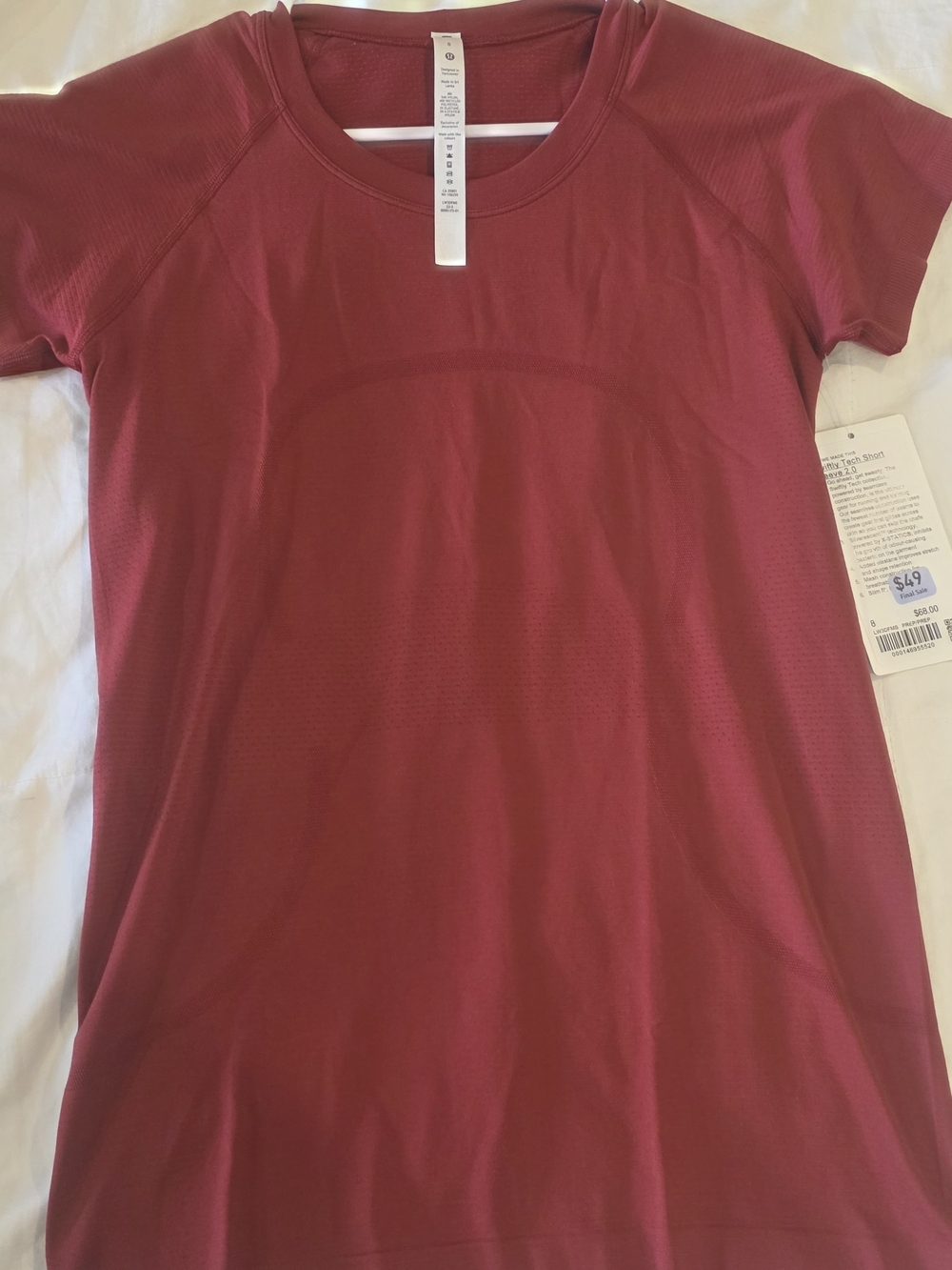 lululemon athletica Short Sleeve Tee in Deep Red